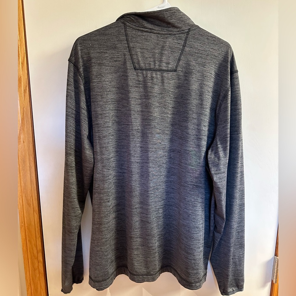 1/4 zip long sleeve tee - Picture 3 of 3